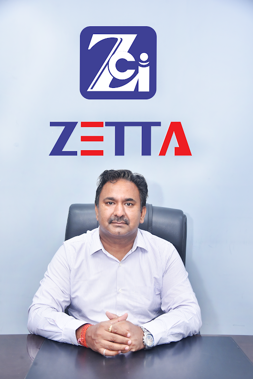 Image showcasing ZETTA Faculty Director.